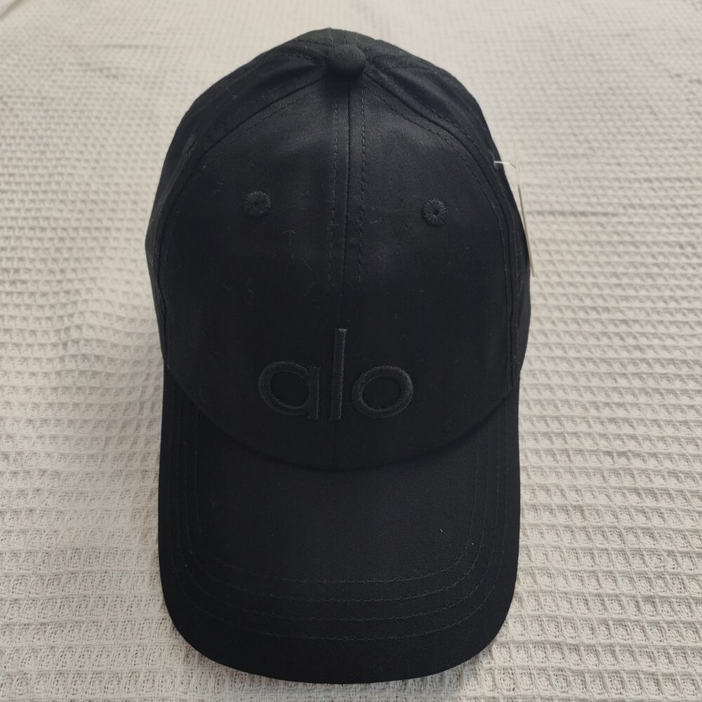 NWT Alo Yoga Off-Duty Baseball Cap